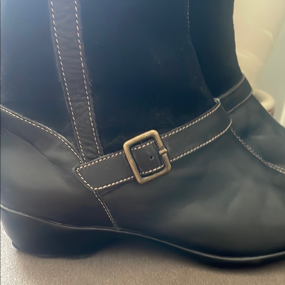 Naturalizer Black Jadis Suede Boots with Side Buckles Women's 8 - Picture 2 of 11